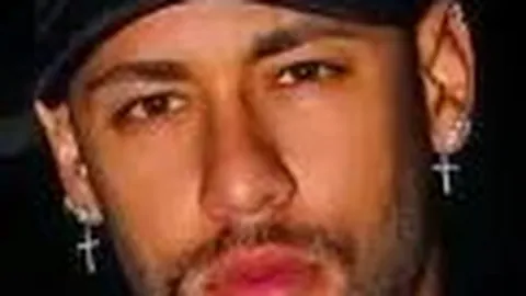 波尔津吉斯统治全场，砍下29分5板5助，三分投射高效5中3！